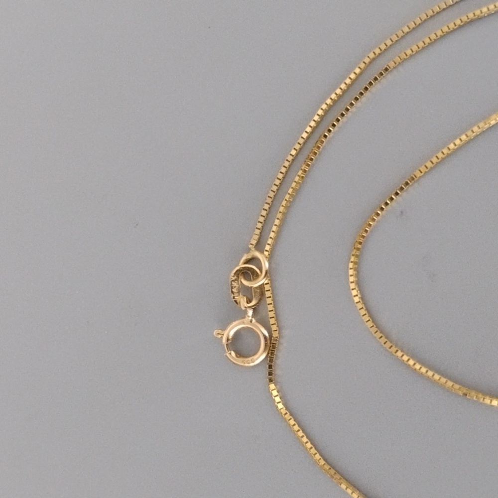 Flash Sale!Dainty 14 K Gold Box Chain
